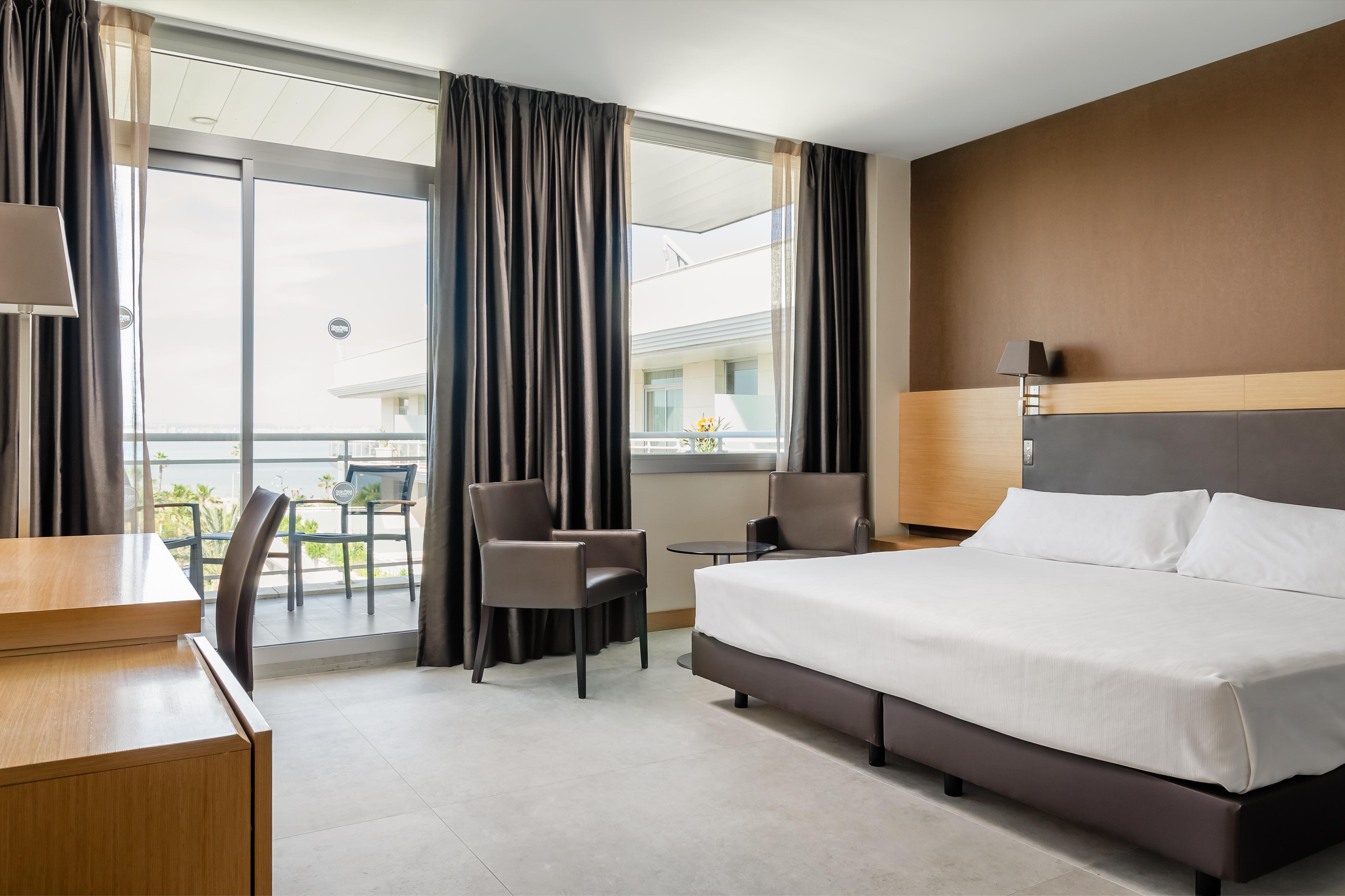 לה פינדה Gran Palas Hotel - Spa Incluido מראה חיצוני תמונה A room at the hotel