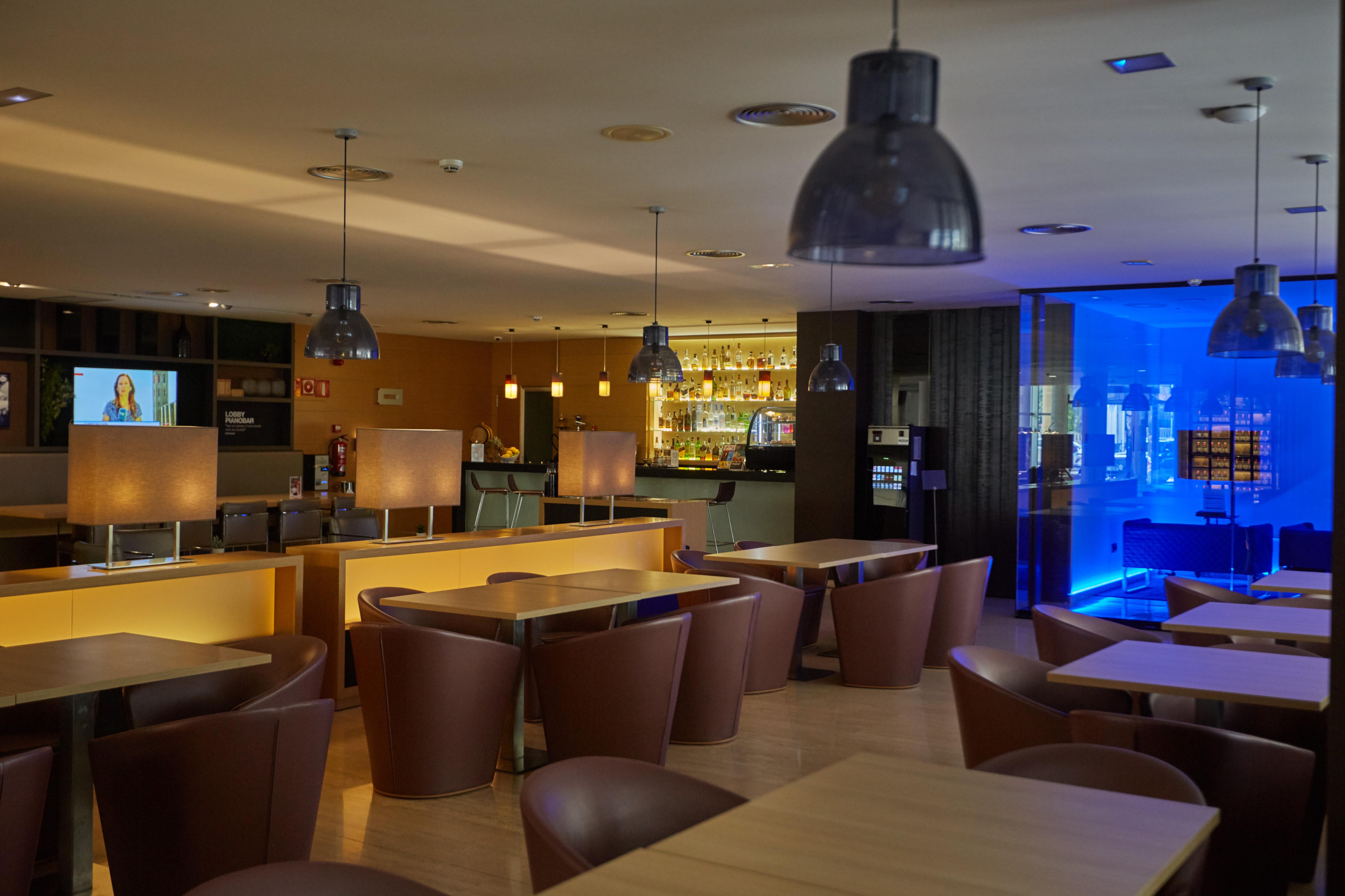 לה פינדה Gran Palas Hotel - Spa Incluido מראה חיצוני תמונה The lounge at the airport